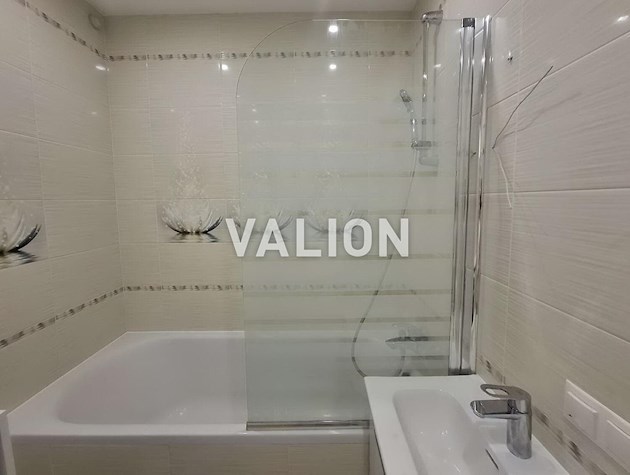 Продаж з ремонтом 3к квартири 84 кв. м на вул. Митрополита Андрія Шептицького, 3Б