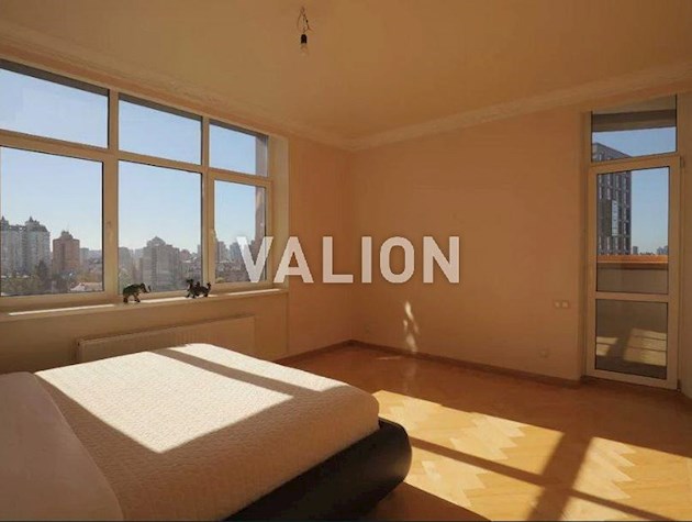 Продам 2 комнатную квартиру с ремонтом ул. Глубочицкая 32а ЖК «Покровский Посад»