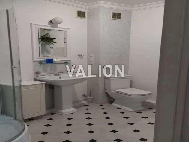 Продаж 3-кімнатної квартири по вул. Велика Васильківська, 134, Голосіївський район, м. Київ