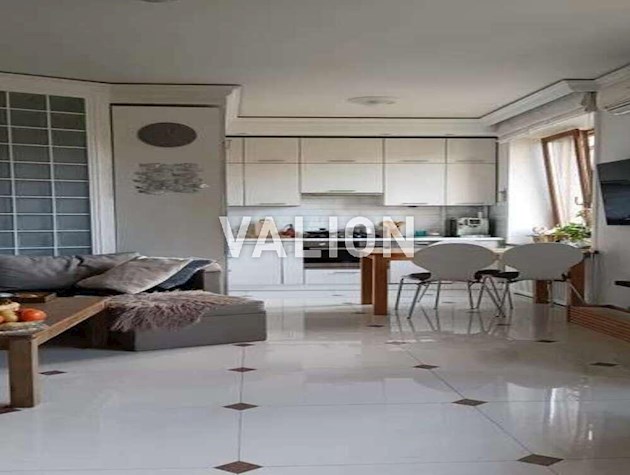 Продаж 3-кімнатної квартири по вул. Велика Васильківська, 134, Голосіївський район, м. Київ