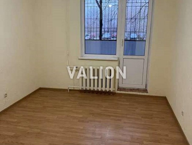 Продаж 2-к квартири вул. Анни Ахматової 37