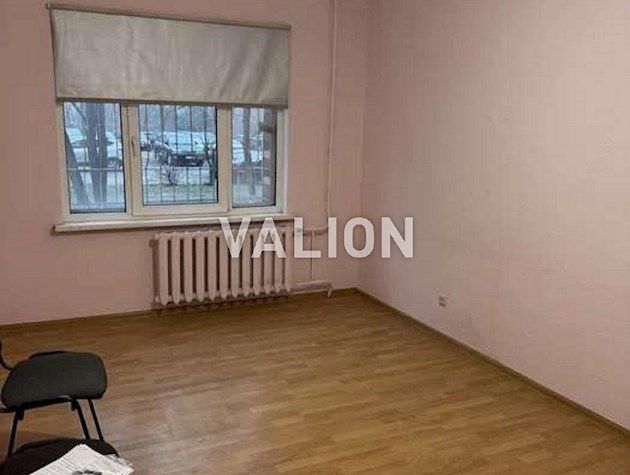 Продаж 2-к квартири вул. Анни Ахматової 37