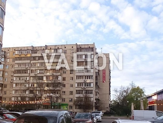 Продажа 2к.кв. с евроремонтом метро Минская 2 мин. Оболонский просп.