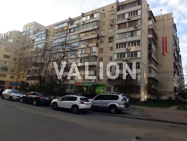 Продажа 2к.кв. с евроремонтом метро Минская 2 мин. Оболонский просп.