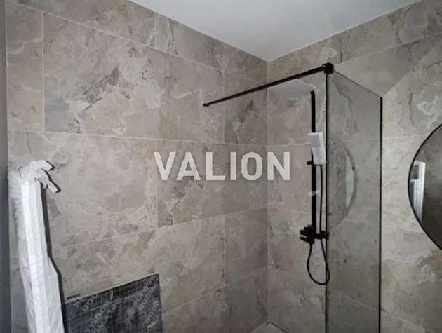 Продаж 3-к квартири Балтійський провулок 3