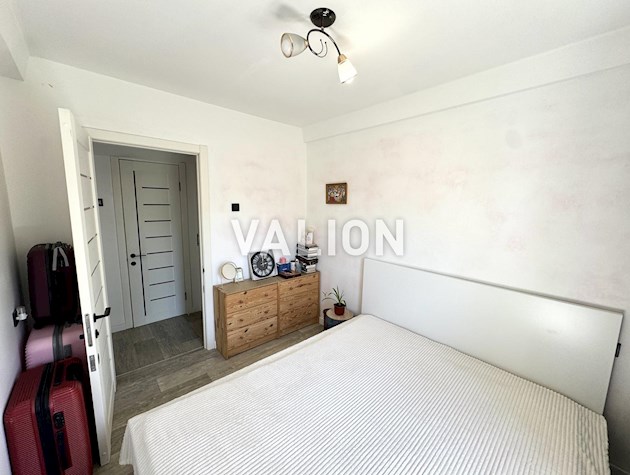 Продам 2-комнатную квартиру с ремонтом и мебелью, Дарницкая площадь, Соцгород, Комфорт Таун, ул. Каунасская 6/1 Днепровский район