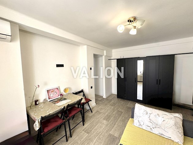 Продам 2-комнатную квартиру с ремонтом и мебелью, Дарницкая площадь, Соцгород, Комфорт Таун, ул. Каунасская 6/1 Днепровский район