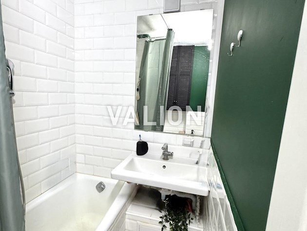 Продам 2-комнатную квартиру с ремонтом и мебелью, Дарницкая площадь, Соцгород, Комфорт Таун, ул. Каунасская 6/1 Днепровский район