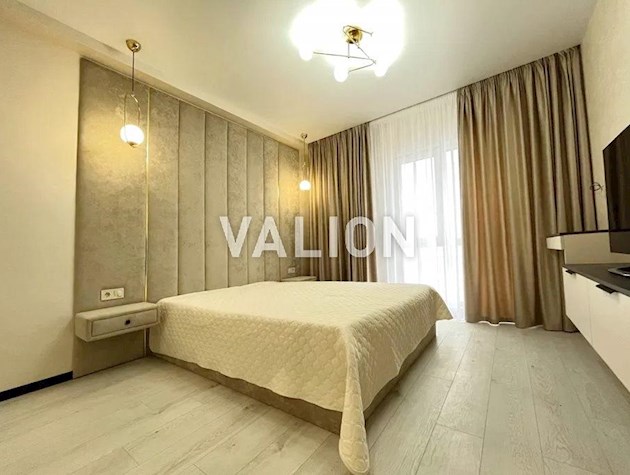 Продаж 1-к. квартири, ЖК Нова Англія, Голосіївський р-йон, вул. Максимовича 28Д