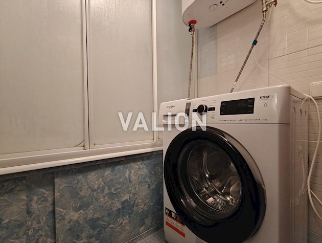 Продається 3-кімнатна квартира 77 м² по вулиці Анни Ахматової 6, Позняки