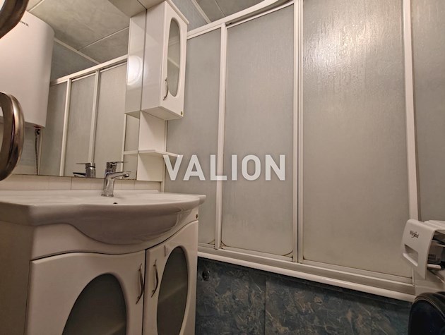 Продається 3-кімнатна квартира 77 м² по вулиці Анни Ахматової 6, Позняки