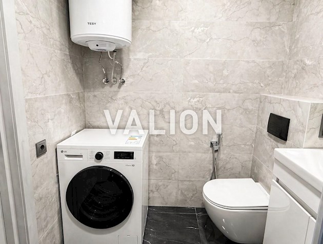 Продажа 1 комнатной квартиры, ЖК Новая Англия, Голоссеевский район, ул. Максимовича 26, дом Нотингем, с ремонтом.