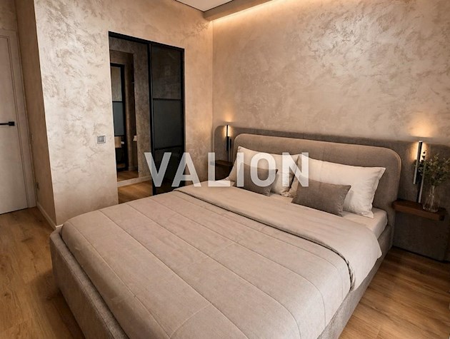 Продажа 1 комнатной квартиры, ЖК Новая Англия, Голоссеевский район, ул. Максимовича 26, дом Нотингем, с ремонтом.