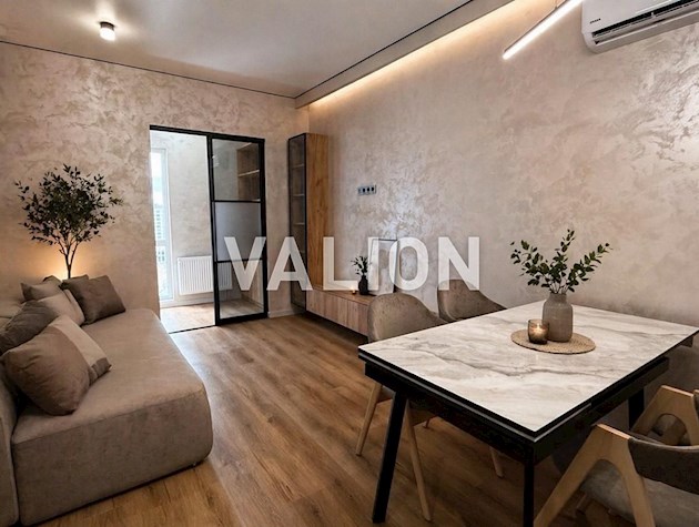 Продажа 1 комнатной квартиры, ЖК Новая Англия, Голоссеевский район, ул. Максимовича 26, дом Нотингем, с ремонтом.