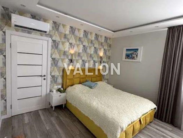 Продажа 2-к квартиры ул. Михаила Драгоманова 2а