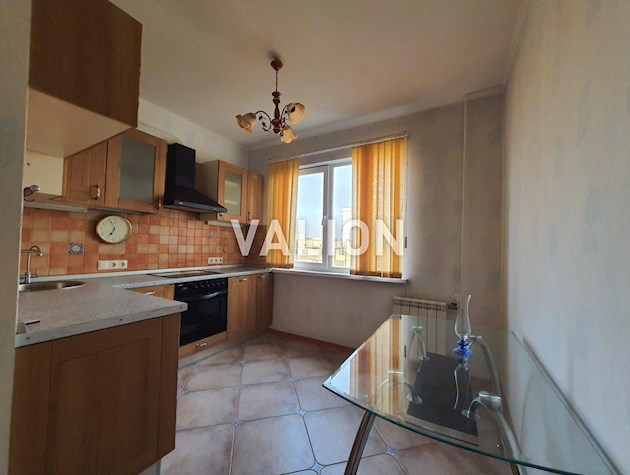 Продажа 2-к кв. ул. Героев Космоса 19а Святошинский район, Борщаговка.