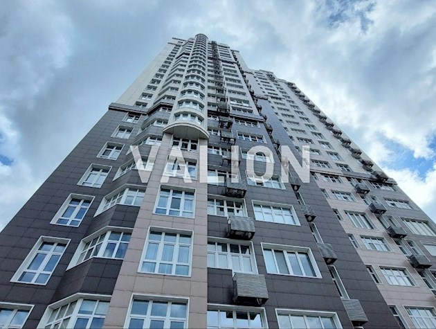 Продажа 2к квартиры 78.7 м2 на ул. Иоанна Павла II 11, Печерский район, Правый берег.