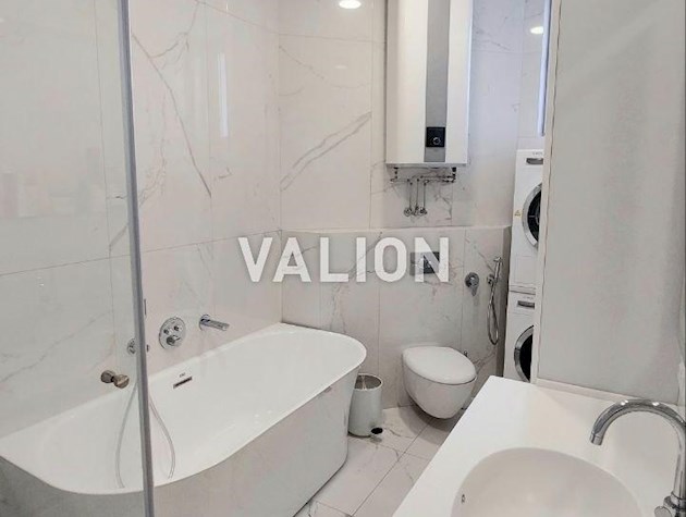 Продажа 2к квартиры 78.7 м2 на ул. Иоанна Павла II 11, Печерский район, Правый берег.