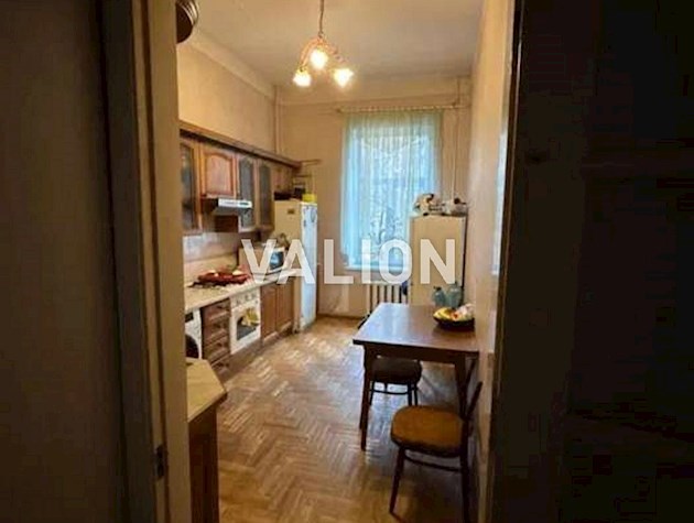 Продажа 4-комнатной квартиры ул. Волошская 37а