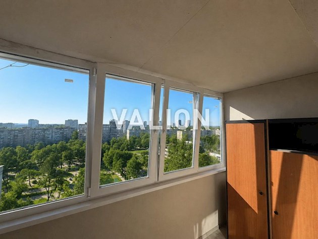 Продажа 3комнатной квартиры 68,6 кв.м . ул Булаховского 30б, Святошинский район