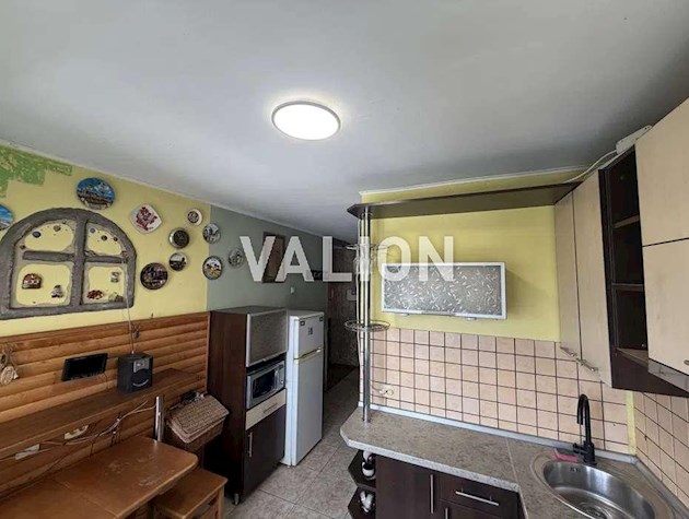 Продажа 3комнатной квартиры 68,6 кв.м . ул Булаховского 30б, Святошинский район