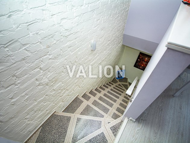 Продажа двухуровневой 3-к квартири в ЖК ROYAL HOUSE