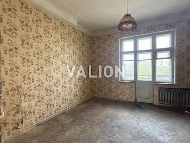 Продажа 4-комнатной квартиры ул. Кирилловская 109в/1