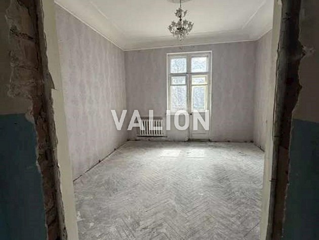 Продажа 4-комнатной квартиры ул. Кирилловская 109в/1