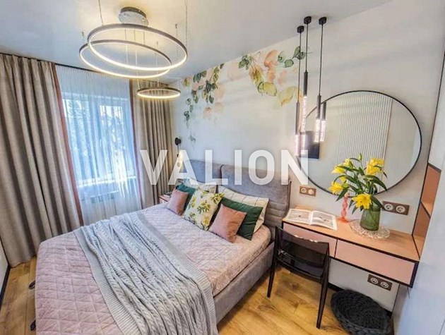 Продажа 2-к квартиры просп. Владимира Ивасюка 30