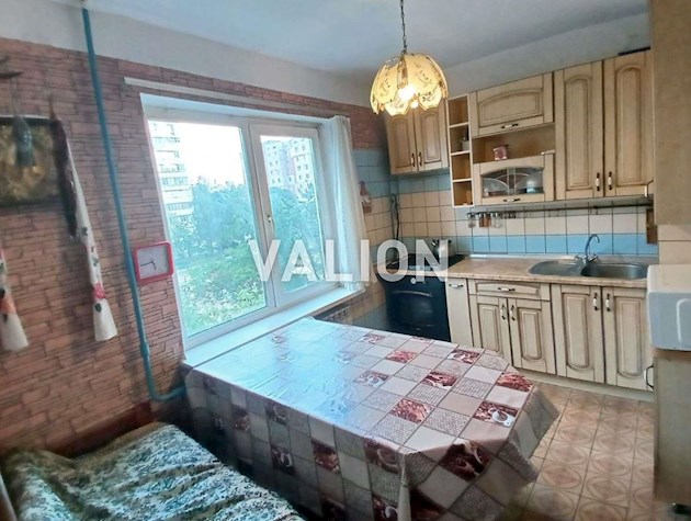 Продажа 3-к квартири просп. Оболонский 2а