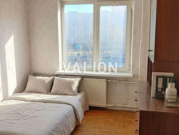 Продажа 3-к квартири просп. Оболонский 2а
