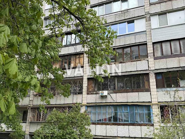 Продам 1 комнатную квартиру 28 м2, проспект Соборности 13а, Соцгород Дарницкий район.