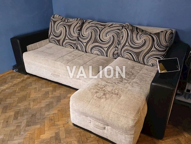 Продаж 2-к квартири просп. Леоніда Каденюка 9