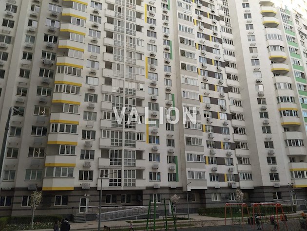 Продам 1 комнатную квартиру 49.5 м2 ЖК Харьковский, ул. Харьковское шоссе, 190, Дарницкий район.