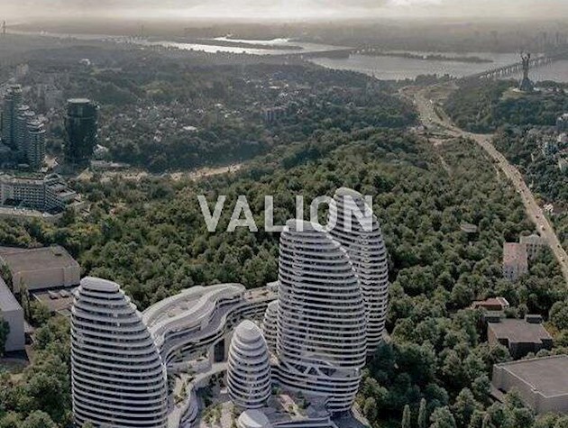 Продаж 3-к квартири вул. Старонаводницька 16б