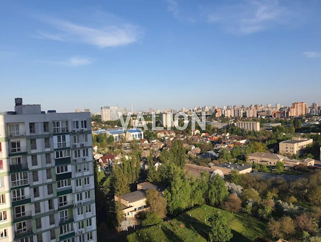 Продам 2-х кімнатну квартиру по вул. Клавдіївська 40д, ЖК ГРЮНВАЛЬД