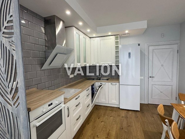 Продаж 2-К квартири ЖК Відпочинок,вул.Петрицького,17,Святошинський район