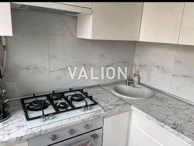 Продаж 2К квартири по вулиці Харківське шосе 9, Дарницька площа, Дніпровський район, Дарниця