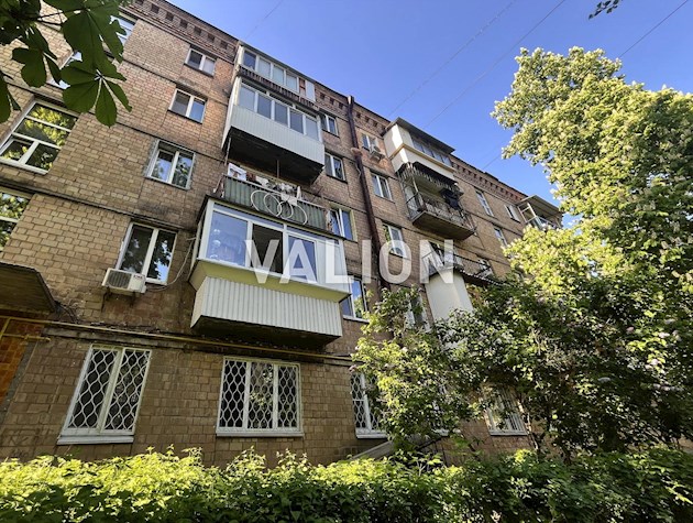 Продажа 3 комнатной квартиры по адресу улица Уманская, 31 в Соломенском районе