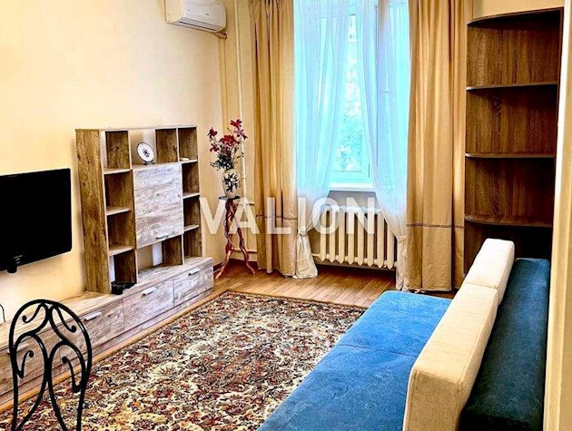 Продажа 2-к квартиры ул. Лондонский 10