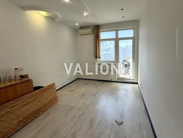Продам 4-кімн.140м2 вул. Антоновича 72