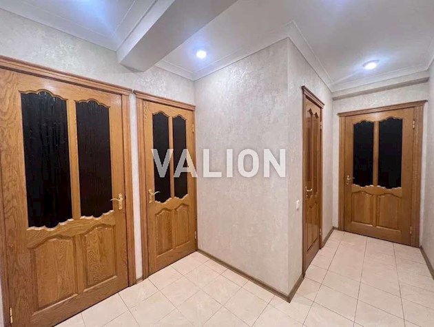 Продажа 2-к квартира ул. Полярная 11
