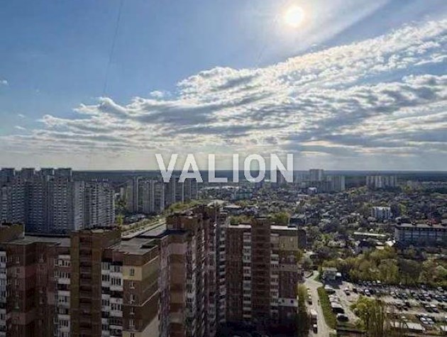 Продаж 1-к квартири вулиця Осіння 33