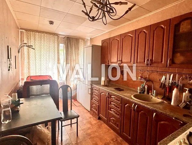 Продаж 3-к квартири вул. Єреванська 10а