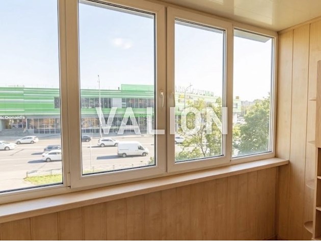 Продаж 2-кімнатної квартири, Святошинський район, вул. Курбаса, 17