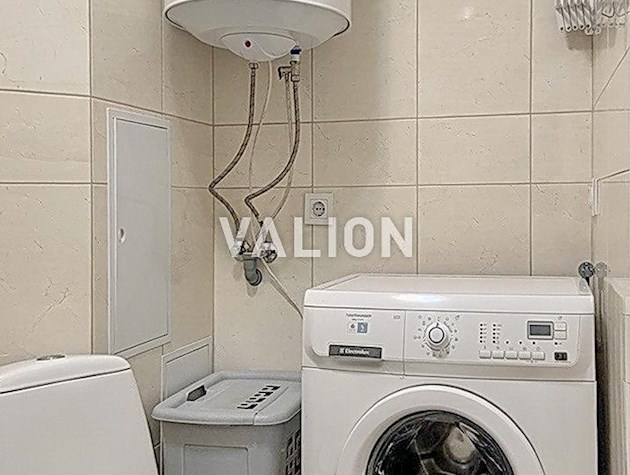 Продаж 1к квартири вул. Малишка, 37 Дніпровський р-н метро Чернігівська, без комісії