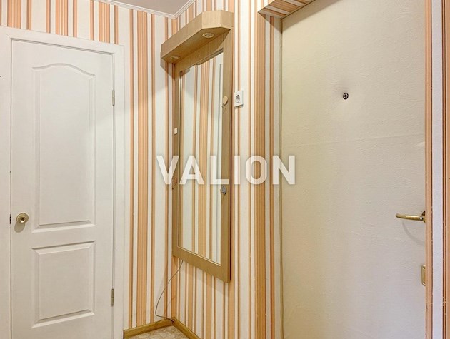 Продаж 1к квартири вул. Малишка, 37 Дніпровський р-н метро Чернігівська, без комісії