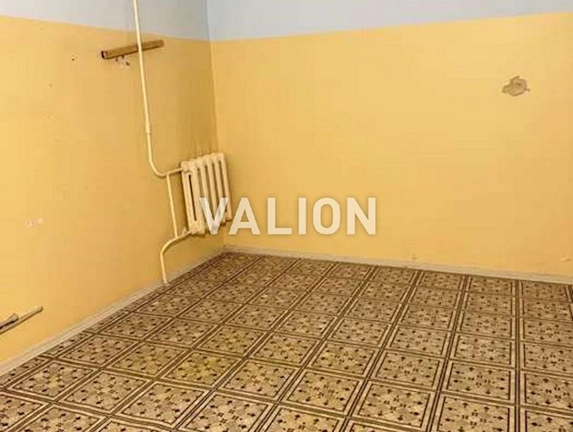 Продажа 4-комнатной квартиры ул. Тулузы 11