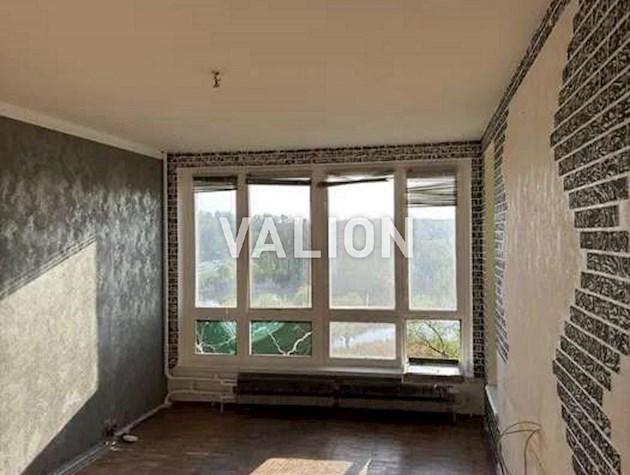 Продаж 1-к квартири вул. Миколи Ушакова 4