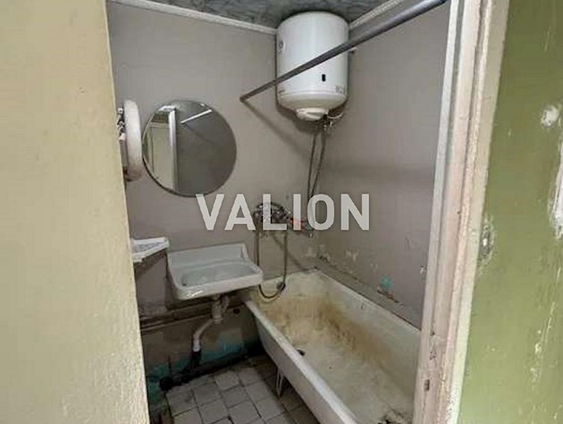 Продаж 1-к квартири вул. Миколи Ушакова 4